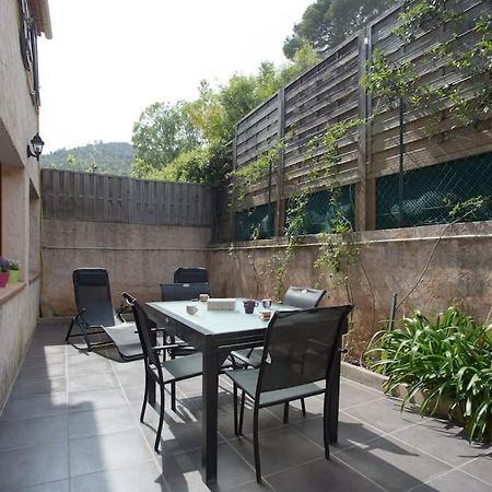 Appartement En Rez De Jardin Et Terrasse Ds Villa Hyères Екстериор снимка