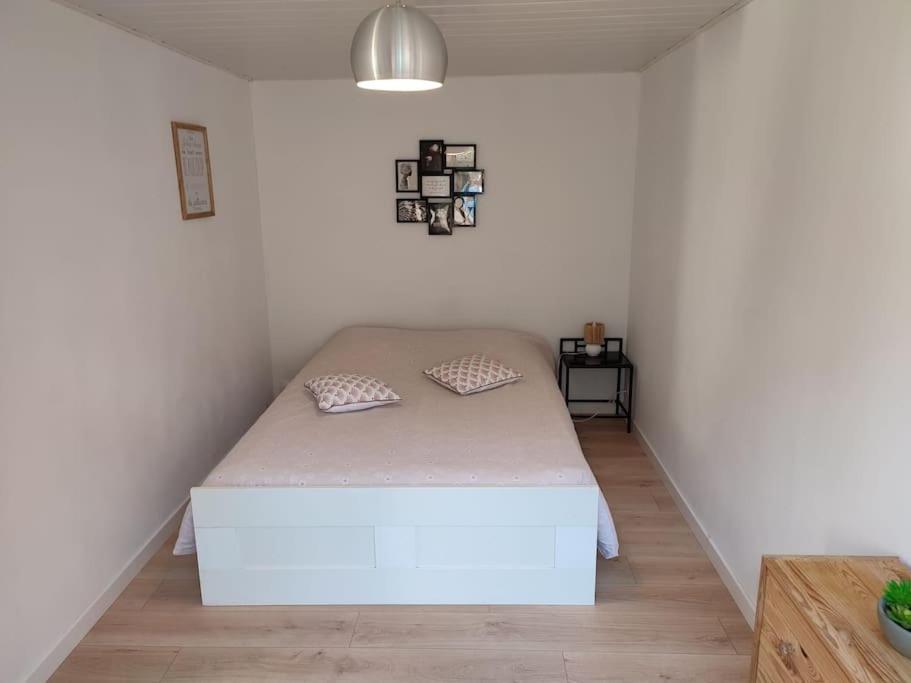 Appartement En Rez De Jardin Et Terrasse Ds Villa Hyères Екстериор снимка